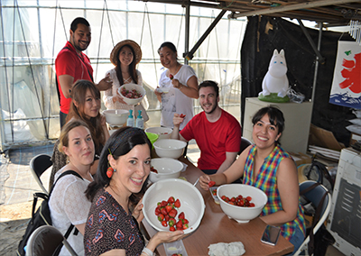 Recoger frutas en Japón